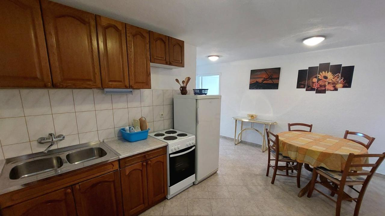 Apartment Boras Senj  Eksteriør billede